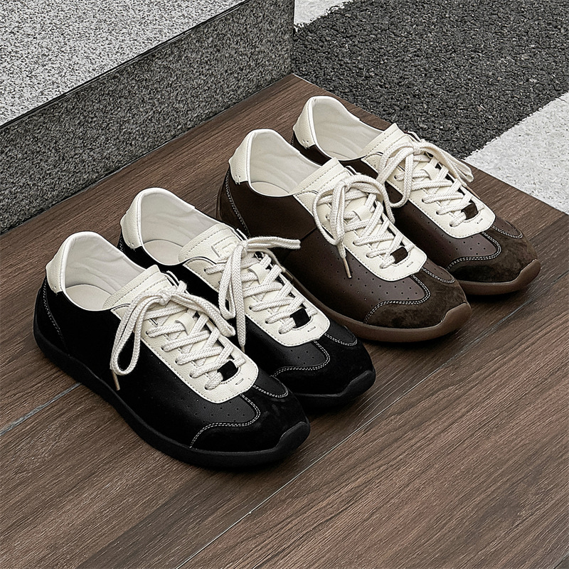 Man's Flat Shoes High Quality  - огляд і ціна Outdoor Sport With Sticks